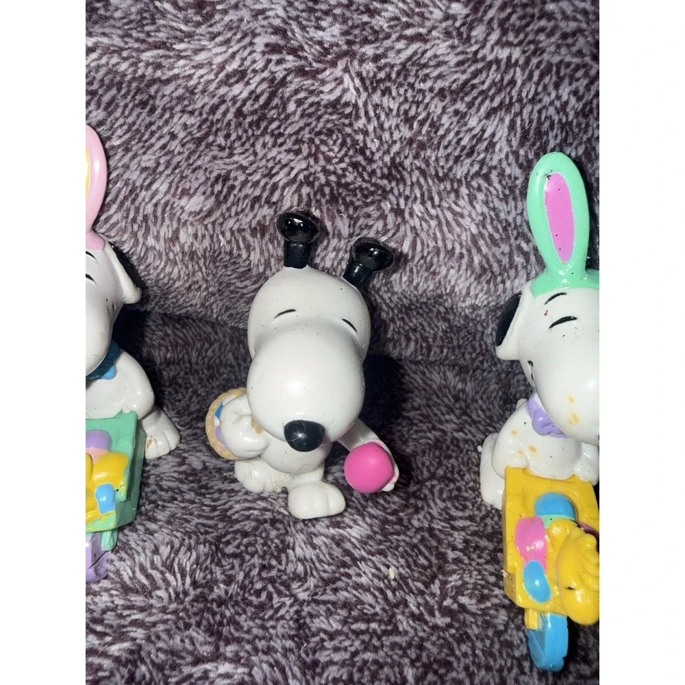 Lot of 3 Vintage Peanuts Easter Snoopy Bunny Wheelbarrow PVC Figures
